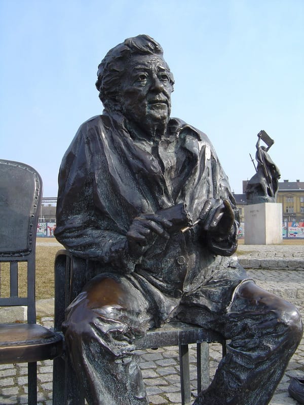 budapesti szobrok tisztítása