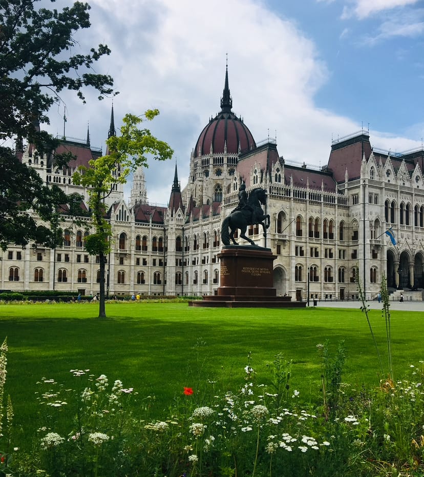 budapesti szobrok tisztítása